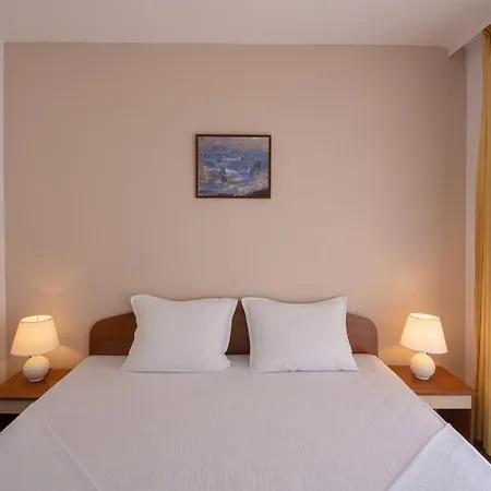 بيت ضيافة Viamar Beach سوزوبول