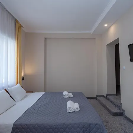 بيت ضيافة Viamar Beach *
